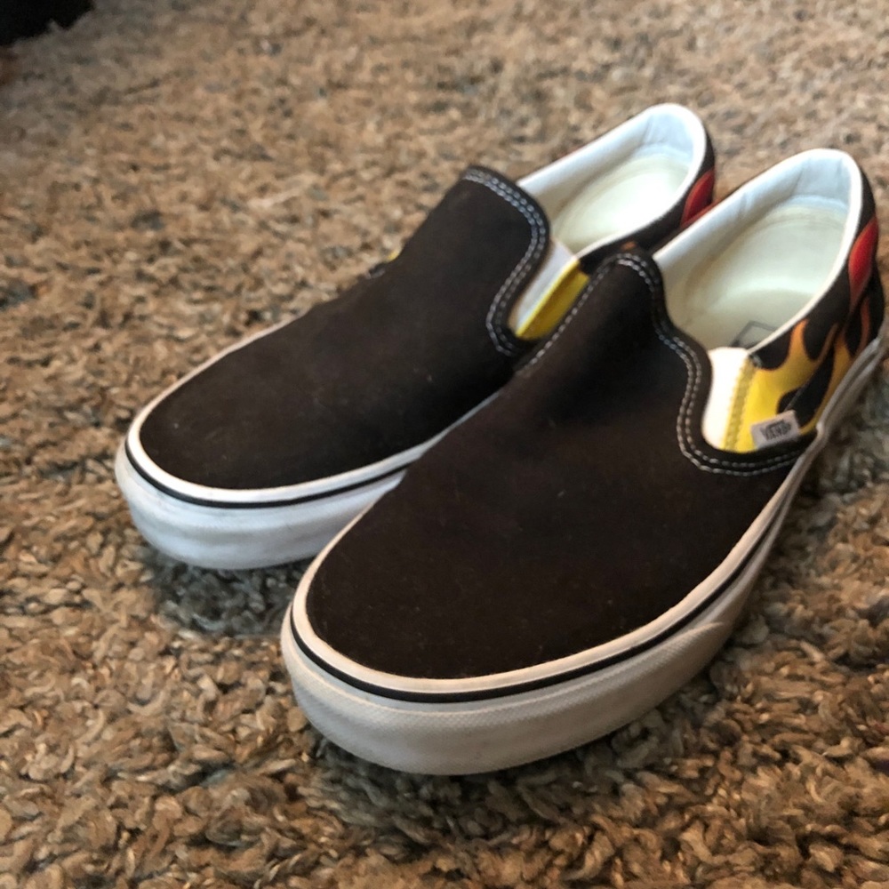 Black slip on vans with FLAMES 🔥